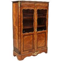 Vitrines et étagères