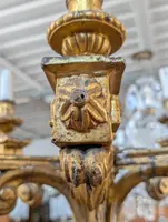 Six-light golden wood chandelier