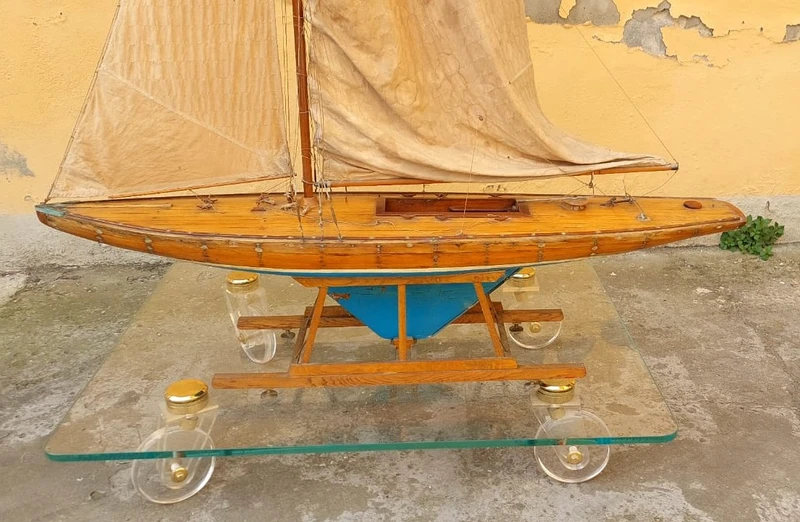 Grande maquette italienne d'un voilier du XIXe siècle