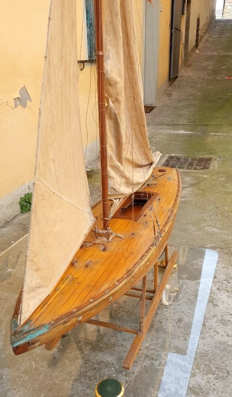 Grande maquette italienne d'un voilier du XIXe siècle