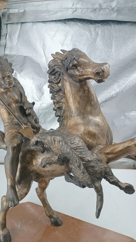 Grande sculpture en bronze représentant un Indien à cheval -Tommaso Campajola (1890 - 1968)