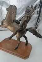 Grande sculpture en bronze représentant un Indien à cheval -Tommaso Campajola (1890 - 1968)