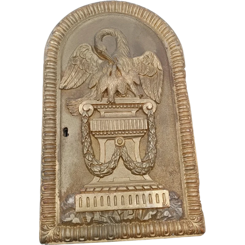 Portail de tabernacle, ciboire, bois doré avec pélican fin du 18e siècle