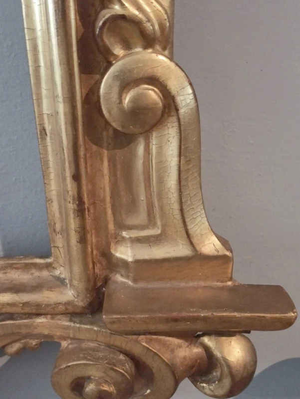 Grand miroir en bois doré deuxième moitié du XVIIIe siècle Italie
