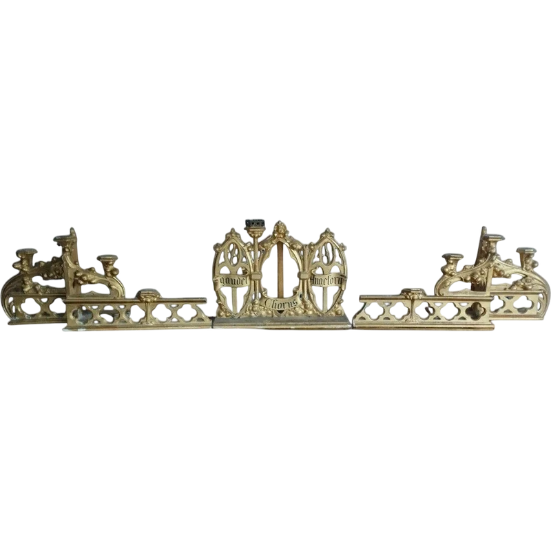 Triptych Gilded wood neo-gothic altar candlesticks