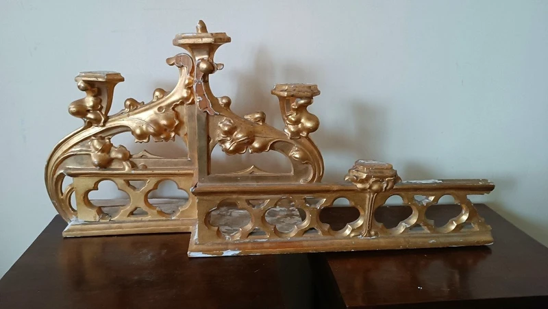 Triptych Gilded wood neo-gothic altar candlesticks