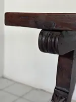 Walnut fratino table. Spain 17th century