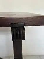 Walnut fratino table. Spain 17th century