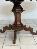 Walnut and briarwood cookie table . Lombardy mid-nineteenth century. Restored