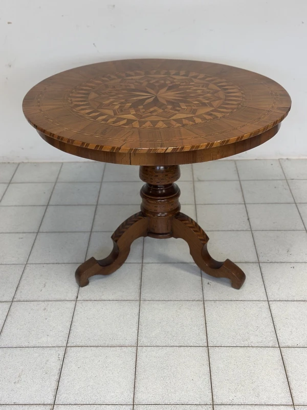 Inlaid table . Rolo mid 19th century