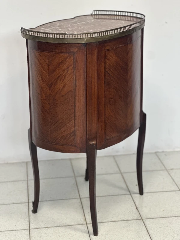 Meuble à haricots de centre de table . Napoléon III fin 19ème siècle restauré