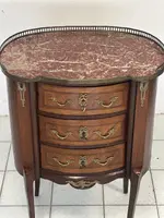 Meuble à haricots de centre de table . Napoléon III fin 19ème siècle restauré