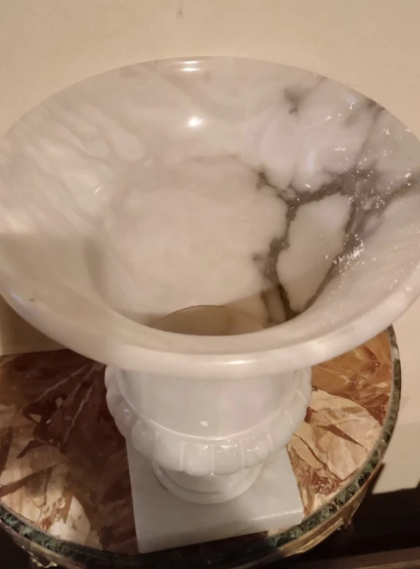 Medici alabaster crater vase first half of 900s