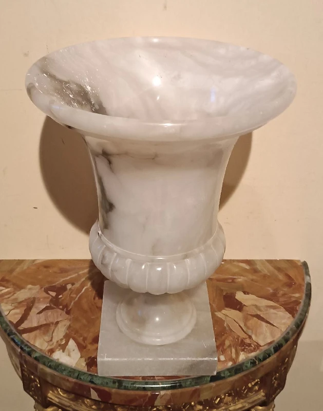Medici alabaster crater vase first half of 900s