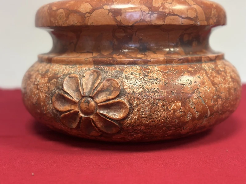 Imperial red marble stoup 19th century
