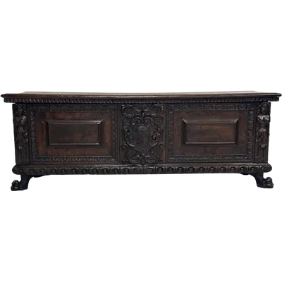 Lombard Renaissance noble chest city of Bergamo early 600s 17th century