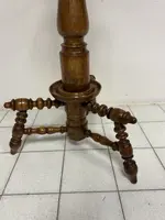Porte-bobine en noyer, 19e siècle.