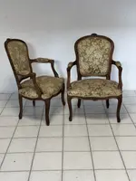 Paire de fauteuils Louis Philippe en noyer. XIXème siècle