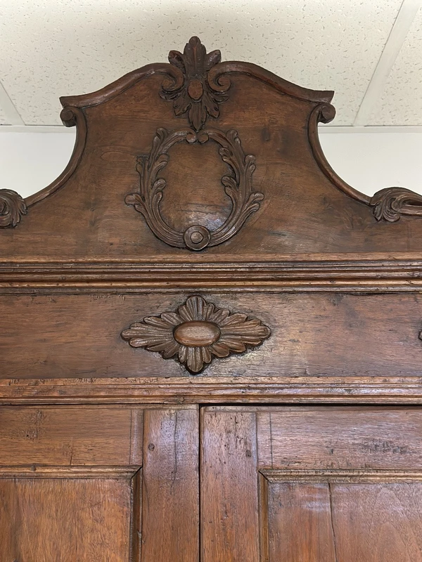 Walnut trumeau . Emilia Parma Louis XV.
