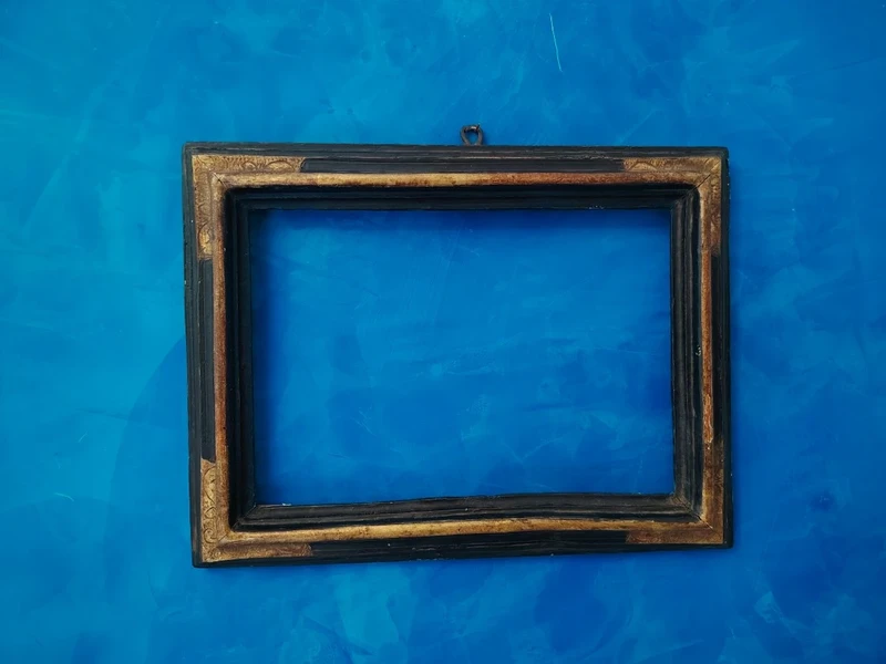 Antique frame from 17th-century central Italy,