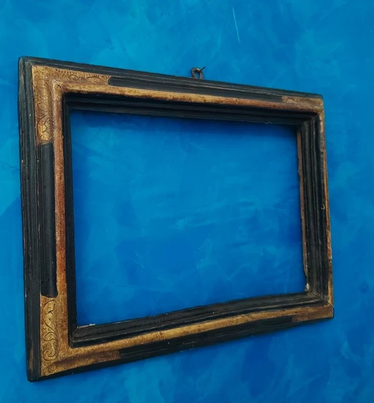 Antique frame from 17th-century central Italy,