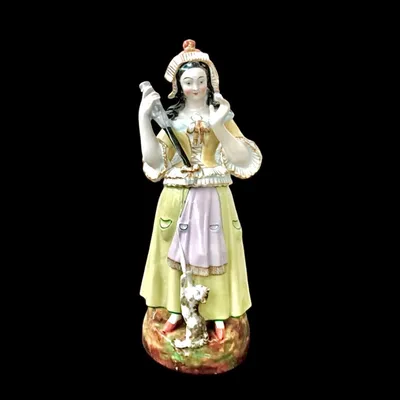 Porcelain veilleuse tisaniera depicting female figure filandera.France.