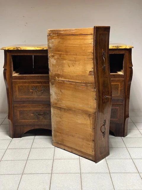 Cassettone Luigi XV . Napoli primi 700