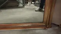 GRAND MIROIR EN BOIS DORÉ À L'OR FIN DU 19E SIÈCLE