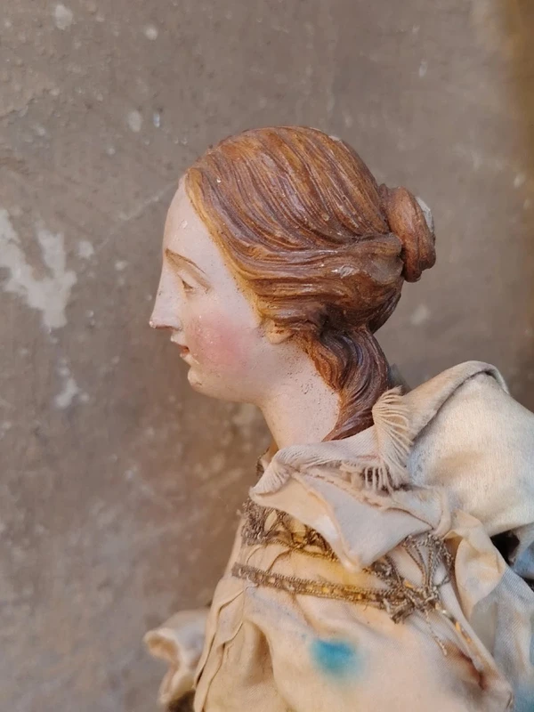 STATUE ANTIQUE DE LA SAINTE TÊTE EN TERRE CUITE ET YEUX DE VERRE - NAPLES 18E SIÈCLE