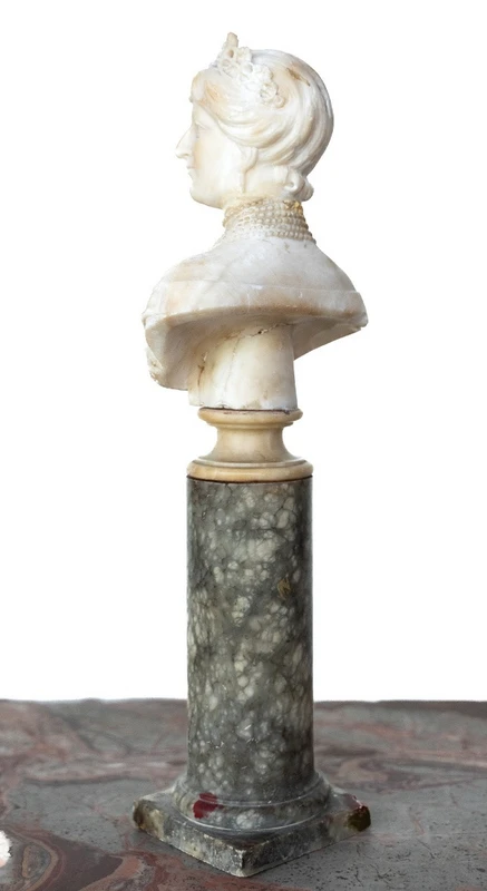 Bust of Queen Margaret - late 19th century