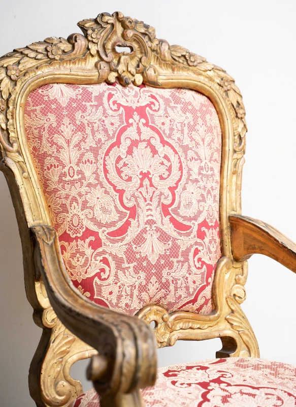 Fauteuil baroque en bois doré - fin du XVIIe siècle