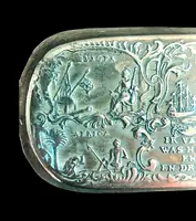 Brass snuff box engraved with hunting scenes