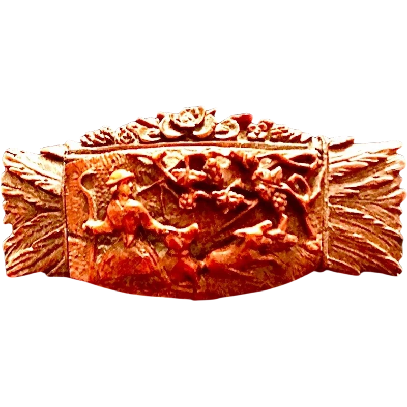 Curozo seed snuff box with pastoral scenes and floral motifs.