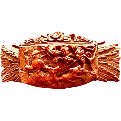 Curozo seed snuff box with pastoral scenes and floral motifs.