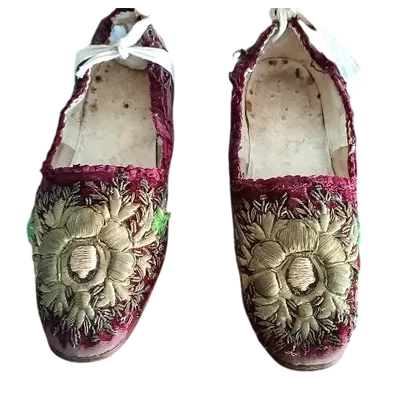 ANCIENT OTTOMAN SLIPPERS XIX CENTURY