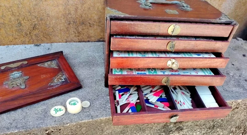 boîte de jeu de mahjong ancienne début 1900