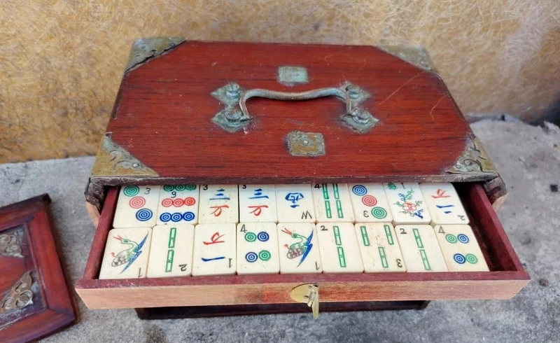 boîte de jeu de mahjong ancienne début 1900