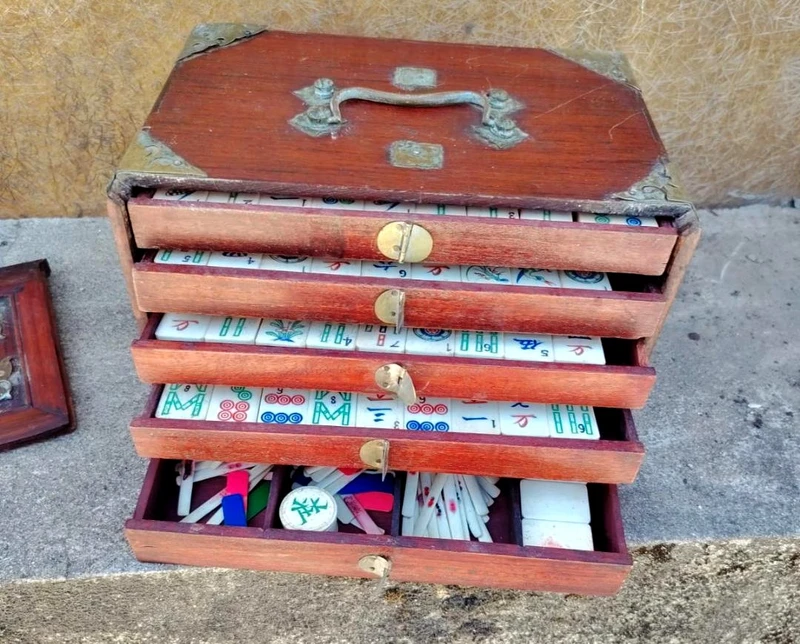 boîte de jeu de mahjong ancienne début 1900