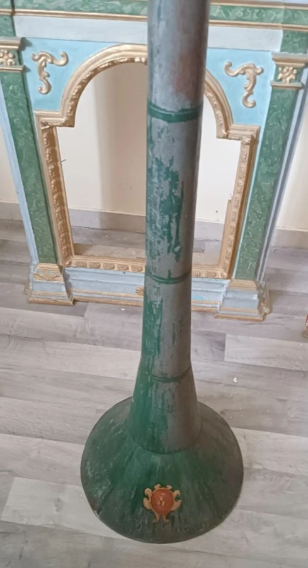 Antique hunting megaphone with noble coat of arms