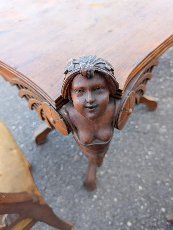 Art Nouveau sitting room set in carved walnut with female figures, late 19th century