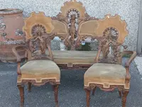 Art Nouveau sitting room set in carved walnut with female figures, late 19th century