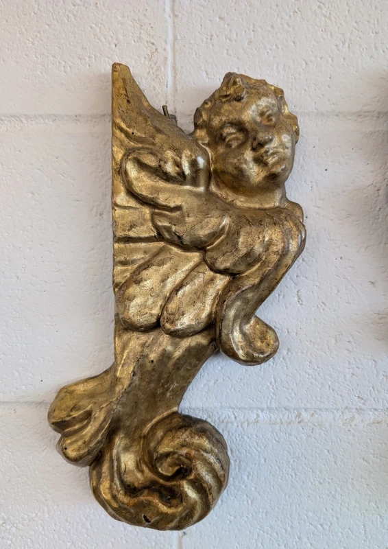 Pair of carved and gilded wooden friezes - mid-18th century