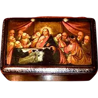 Scatolina in papier mache’ con scena dipinta:l’ultima cena.Francia.