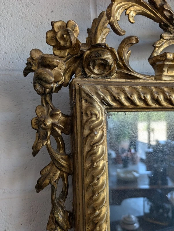 Large Florentine Carved and Gilded Mirror, Late 18th Century
