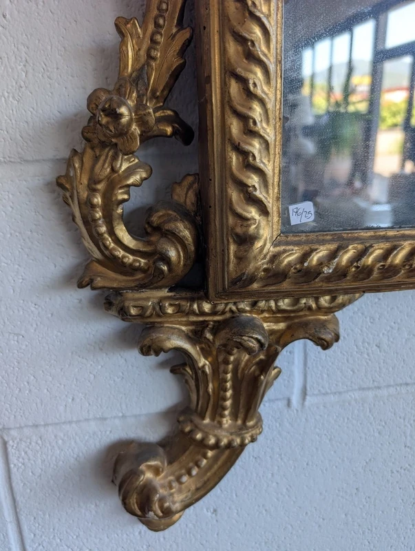 Large Florentine Carved and Gilded Mirror, Late 18th Century
