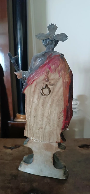 Ancienne sculpture représentant une sainte, en bois polychrome et doré – période baroque