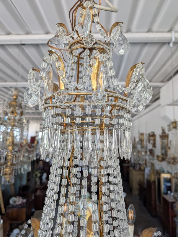 Grande Lampadario Impero a Mongolfiera Otto Luci in Cristallo – Prima Metà del Novecento