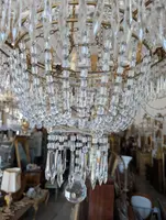 Grande Lampadario Impero a Mongolfiera Otto Luci in Cristallo – Prima Metà del Novecento
