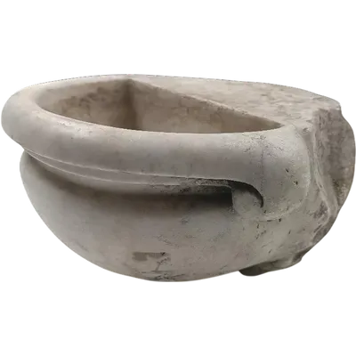 Carrara marble stoup Tuscany 17th century