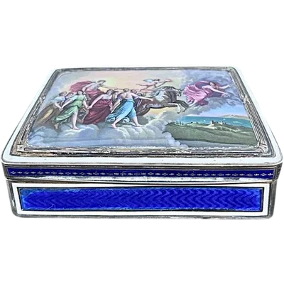 Silver and enamel snuff box featuring a painted scene depicting: The Triumph of Galatea.
